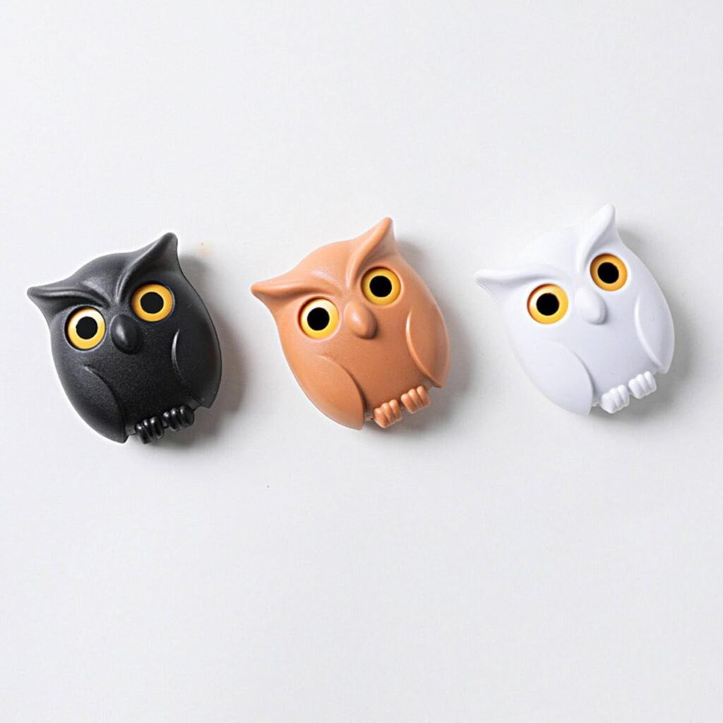 667de5c7eb213f0092400409 cartoon creative will blink owl hooks