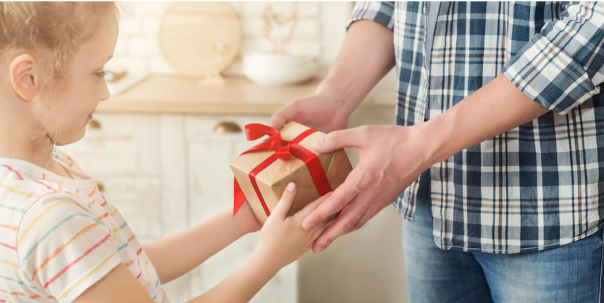 جایزه کوچک برای بچه ها