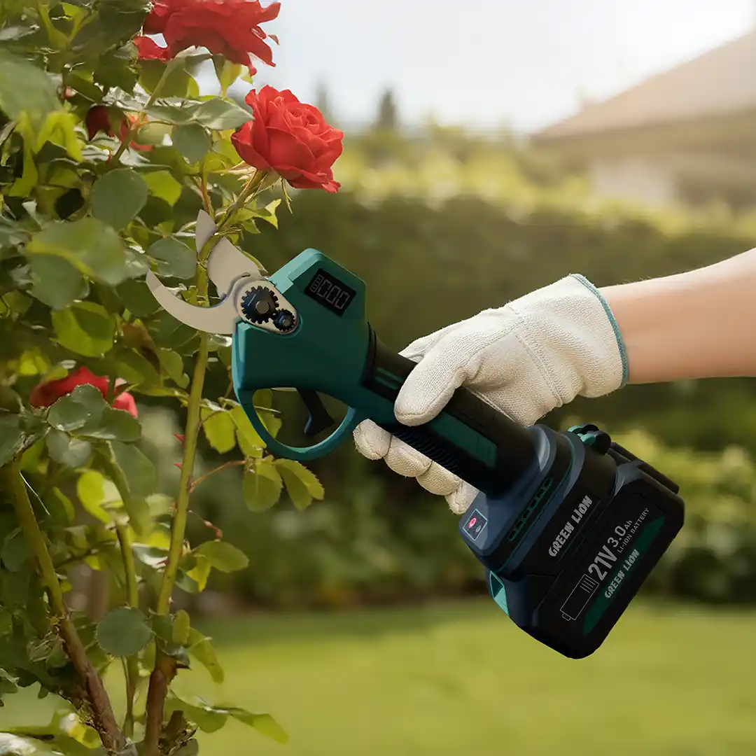 قیچی هرس شارژی GSH-400 گرین لاین